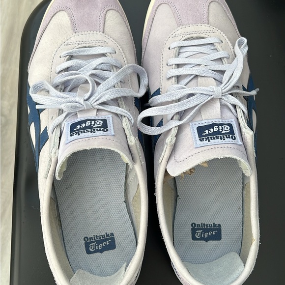 Gray/ Blue ASICS - Picture 4 of 4